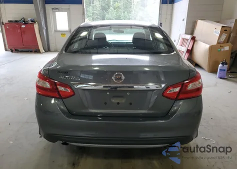 2017 Nissan Altima 2.5 z USA, uszkodzony, nr VIN 1N4AL3AP0HN358728